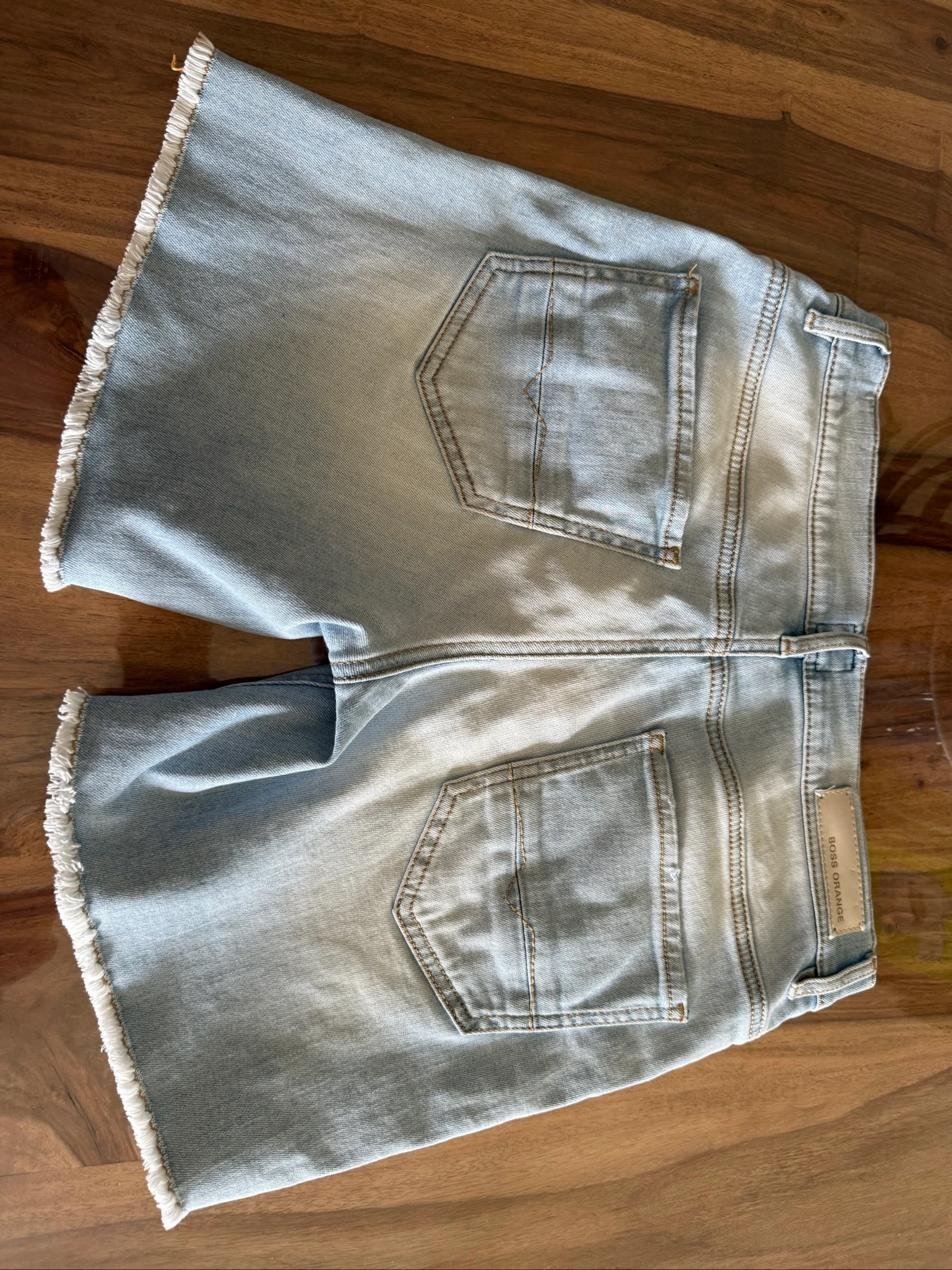 Short Jean Boss Orange Femme W25 Bleu Clair Coupe Slim Effiloché Stretch – photo 5